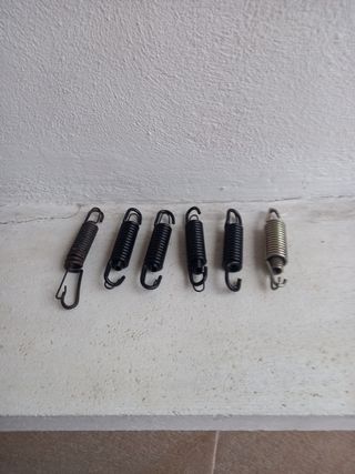 Muelles caballete moto 