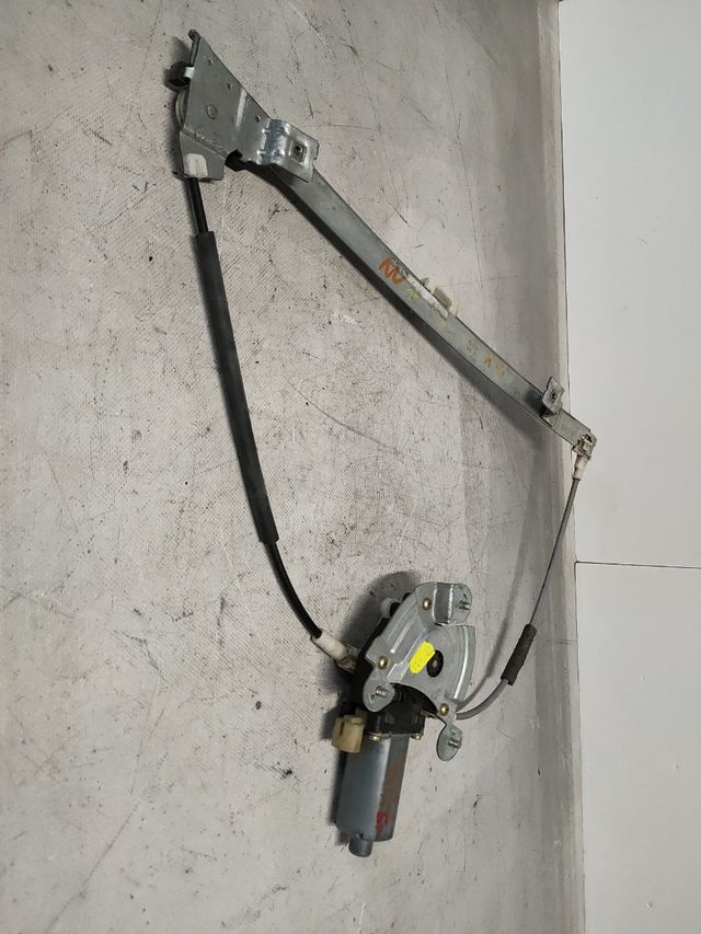 ✅ELEVALUNAS DELANTERO DERECHO MEGANE I