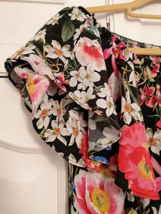 Zara Camisa Volante Flores
