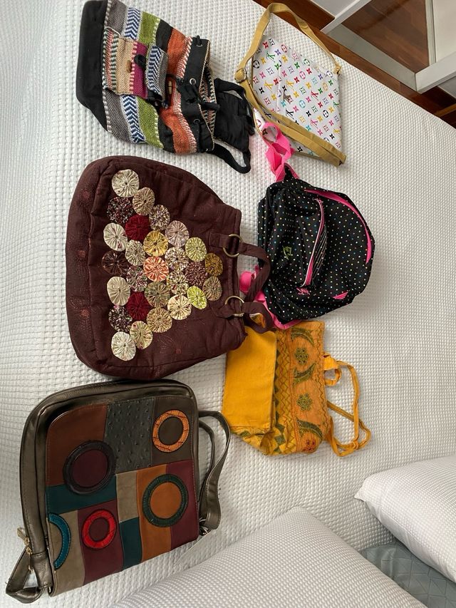 Bolsos diversos