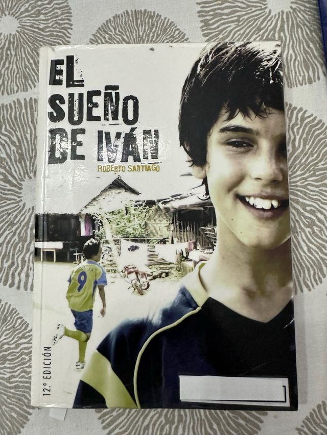 El sueño de Iván de Roberto Santiago 