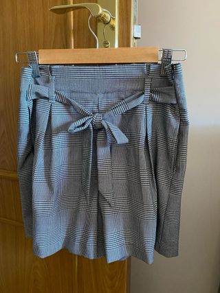 Bermudas cortas pata de gallo