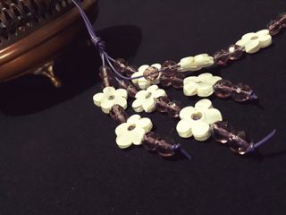 collar hippie