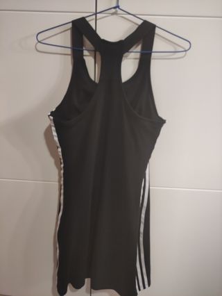Vestido de mujer de deporte 