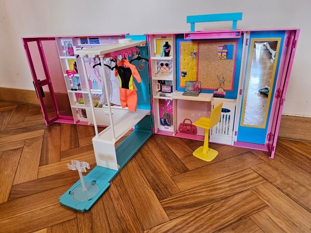 Barbie fashionista Armario de ensueño