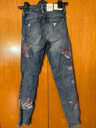 Jeans Guess Skinny Nuovi con Cartellino -Taglia 24