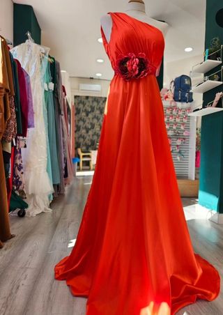 vestido de FIESTA NUEVO