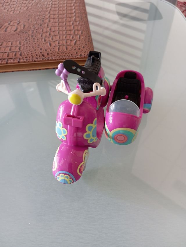 Scooter Littlest Pet Shop