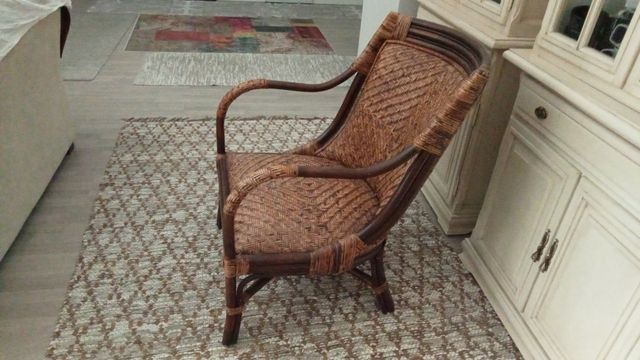 Sillón ratán vintage 