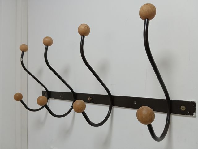 Perchero pared hierro 4 colgadores 0'60x0'25