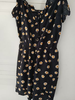VESTIDOS Y MONOS 