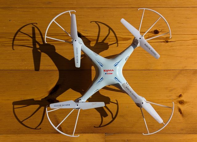 Dron Syma X5SW

