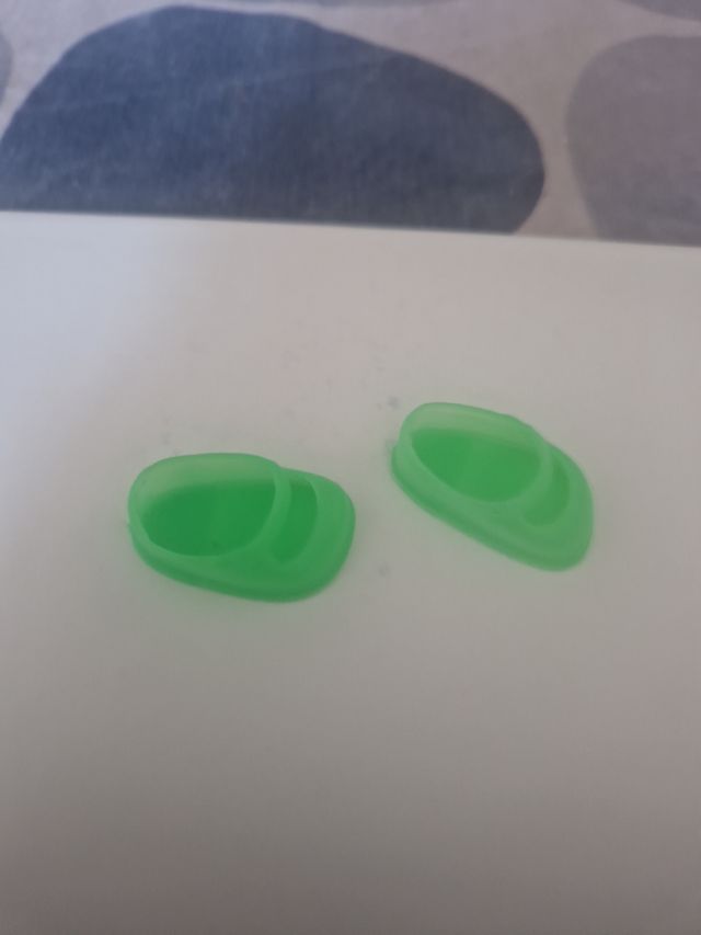 Zapatos para muñeca peq, tipo Lesly, Barriguitas..