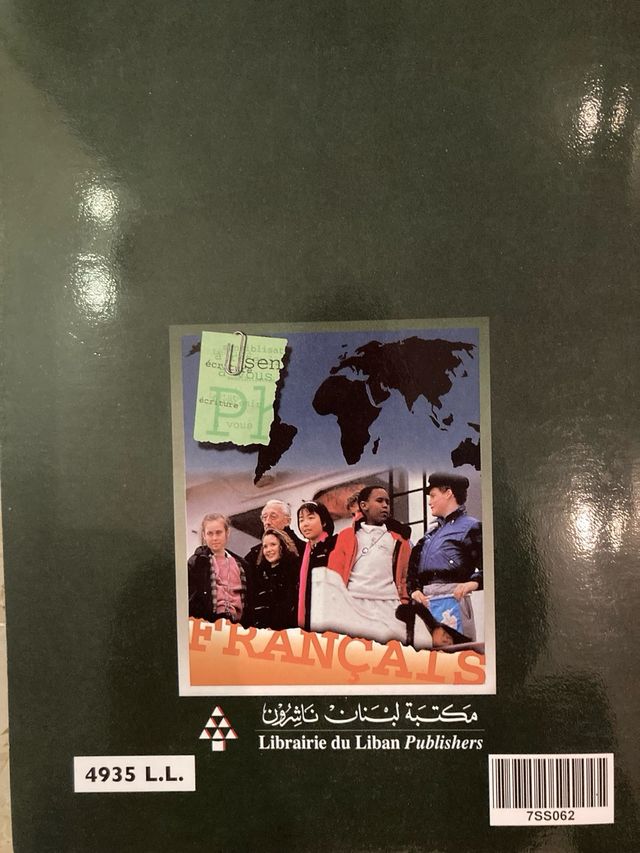 Libro texto idioma francés.