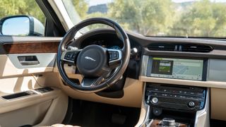 Jaguar XF 3.0D 300CV