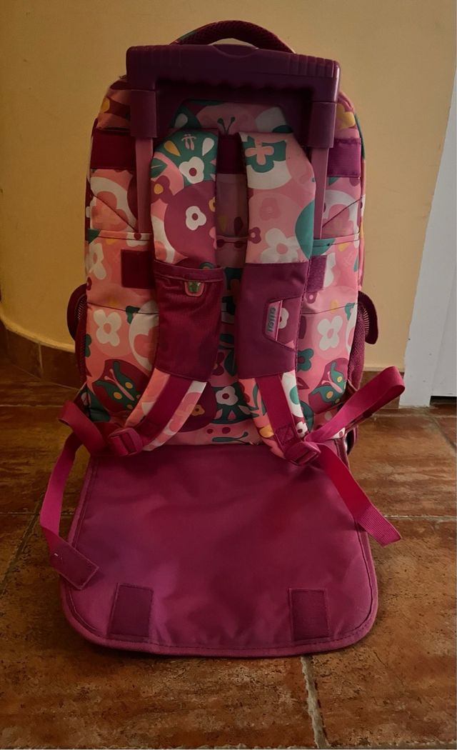 Mochila escolar con ruedas Totto