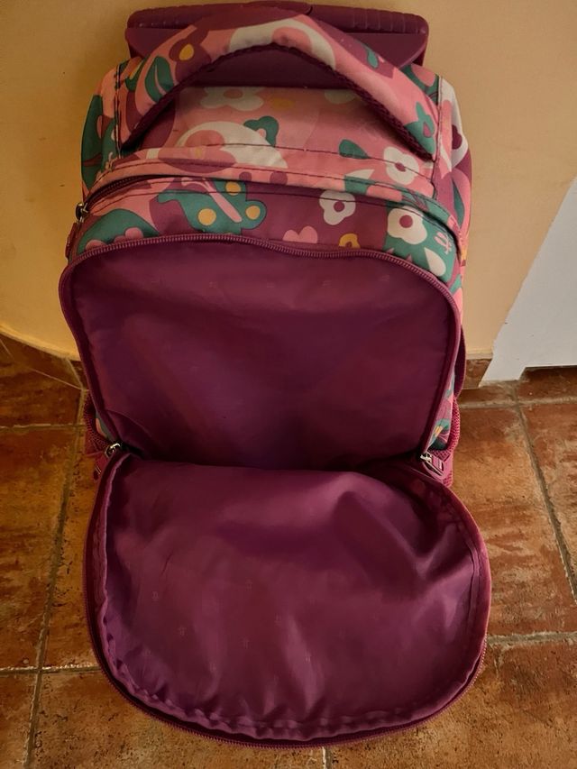 Mochila escolar con ruedas Totto