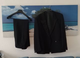 Traje Emilio Tucci talla 52 L negro