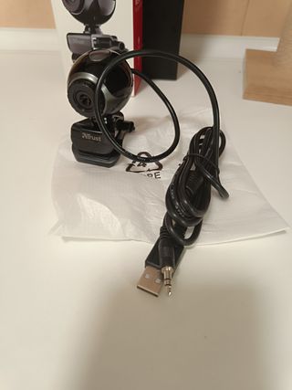 Webcam nueva micrófono incorporado trust