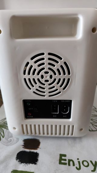 Mini nevera