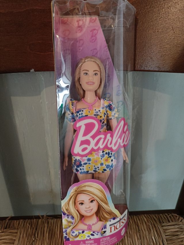 Barbie Fashionistas n.208