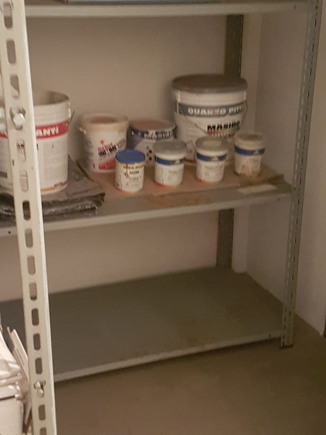 CENTRO STORICO BLQ: AMPIA CANTINA USO CICLABILE