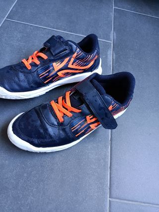 Zapatillas playeras decathlon niño.t-37