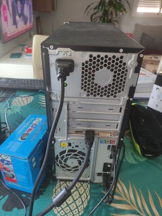 Ordenador sobremesa HP i7