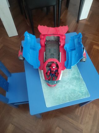 Avión spiderman