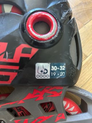 Patines talla 30-32 con protecciones