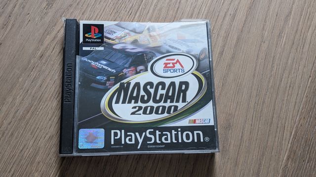 Ps1 giochi NASCAR supercross formula one