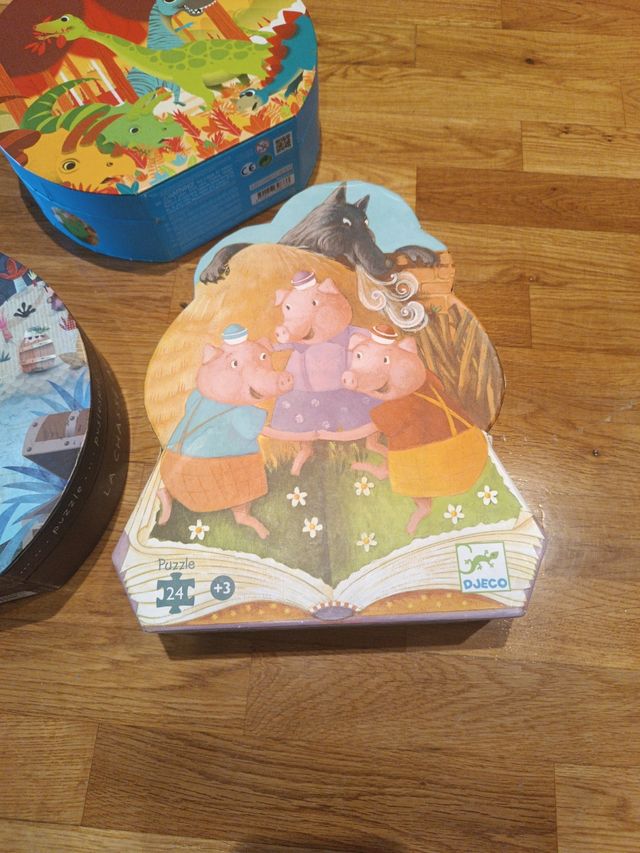 3 Puzzles djeco y janod. Y 2 más de regalo Total 5