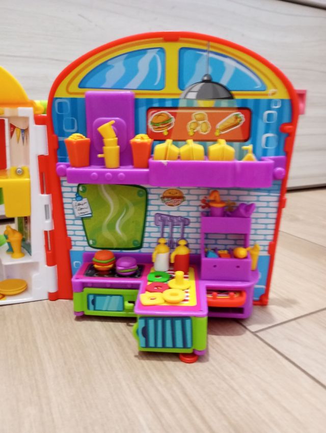 Hamburguesería Pin y Pon