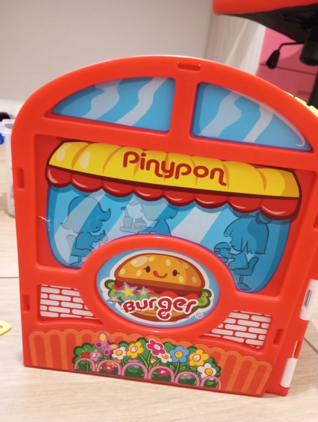Hamburguesería Pin y Pon