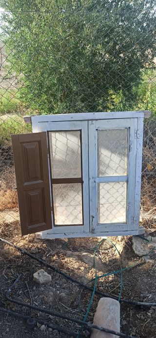 Ventana de madera