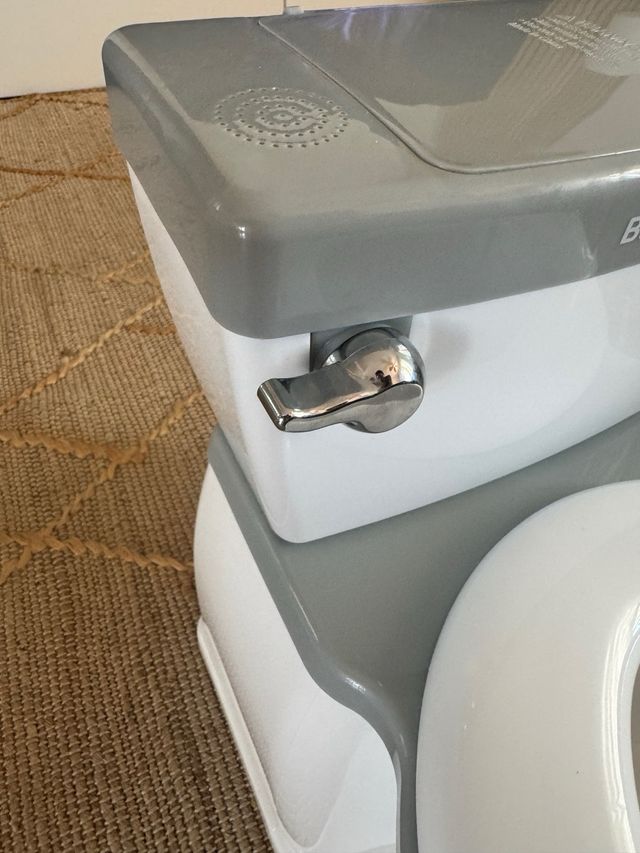 Baño inodoro wc niños