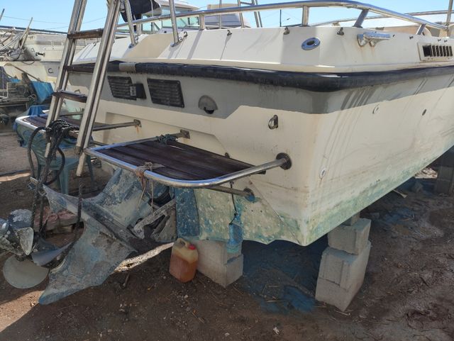 Windy 22, de 6 m motor fueraborda