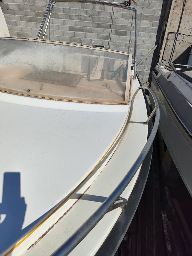 Windy 22, de 6 m motor fueraborda