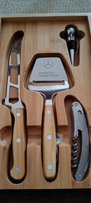 Set vino formaggio Mercedes-Benz