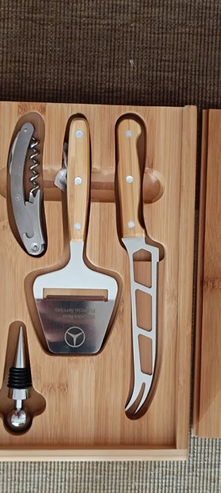 Set vino formaggio Mercedes-Benz