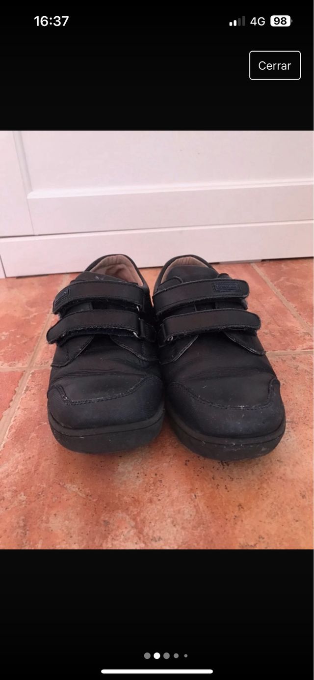 Zapatos colegiales Biomecanics