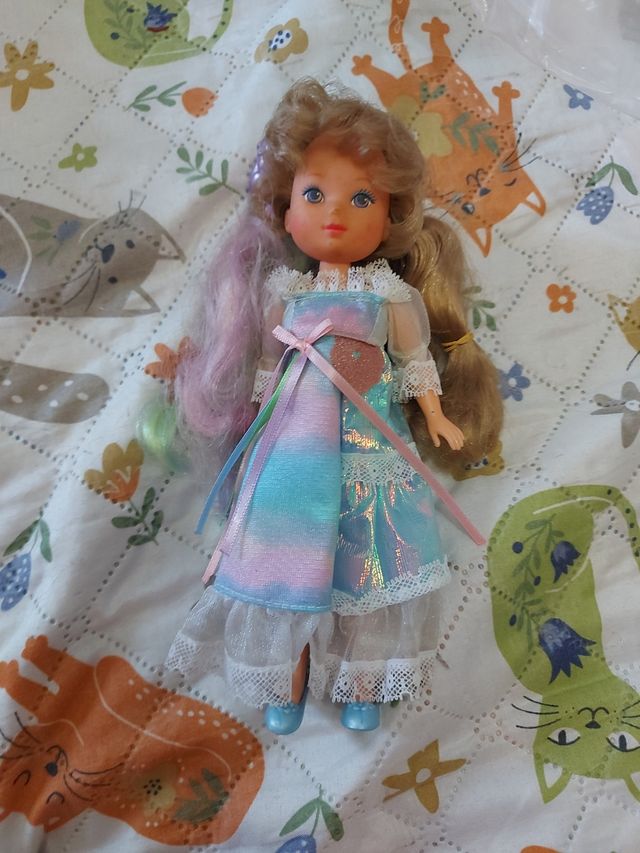 Lady Lovelylocks mielline dame