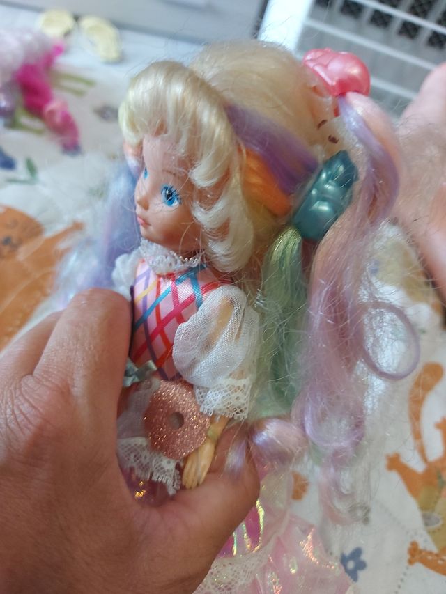 Lady Lovelylocks Dame 1988