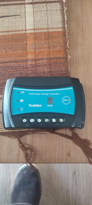 Placa solar 120w 12v y regulador de placa vechline