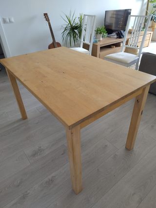 Mesa Ikea BJORKUDDEN