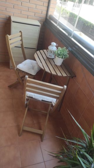 Conjunto mesa plegable + 2 sillas plegables