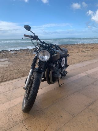 Moto Cafe Racer Suzuki GS650g