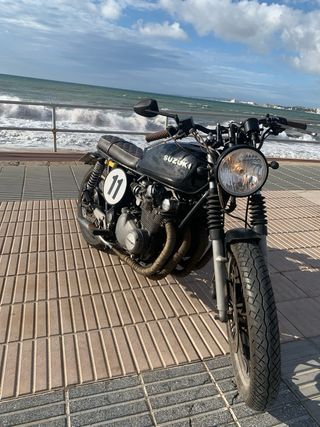Moto Cafe Racer Suzuki GS650g