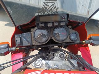 Honda África Twin 750