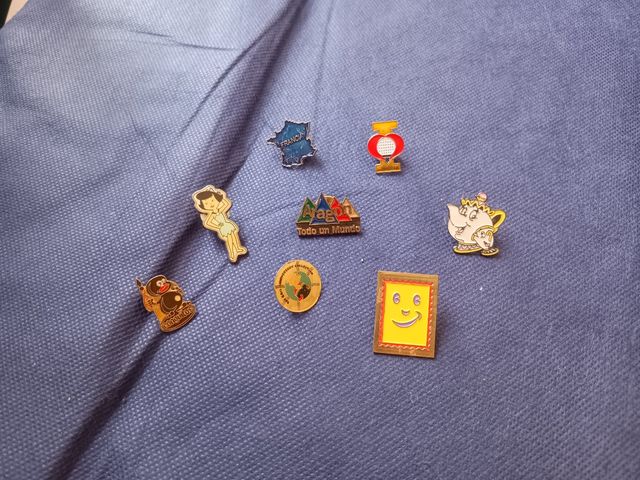 Pines antiguos vintage (2 euros unidad)